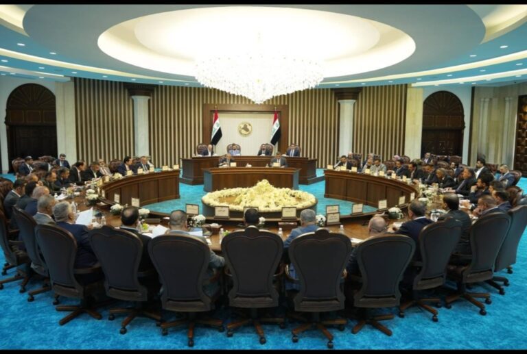 الزيدي: يصرح  سعر صرف الدولار مسؤوليتي انا فقط
