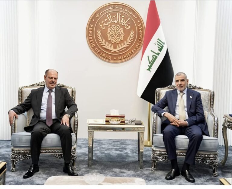 وزير المالية: يلتقي رئيس اتحاد الصحفيين العرب ويؤكد استمرار المكافآت التشجيعية للصحفيين والفنانين والأدباء والعمل على زيادتها في موازنة 2027