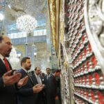 الزيدي : يزور مرقد السيدة زينب عليها السلام ويتبرع بمبلغ 10 ملايين دولار من حسابه الشخصي لاحتياجات المرقد والجامع الأموي