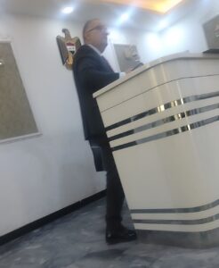 صعوبة التنسيق بين المواطن وموظف الاستعلامات في مكتب رئيس  مجلس الوزراء وعرقلة التهاميش المستعجلة والمقابلات الضرورية