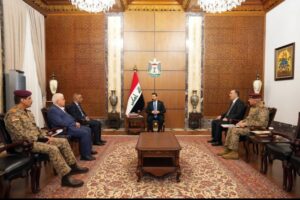الزيدي: يترأس اجتماع أمنيا بحضور وزير الدفاع ورئيس هيئة الحشد الشعبي ومدير مكتبه ورئيس أركان الجيش
